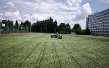Oprava a údržba hřiště s umělou trávou, 3.-19.7.20