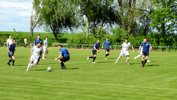 A-tým ∣ 10.5.2025, utkání, TJ Sokol Lučice 4