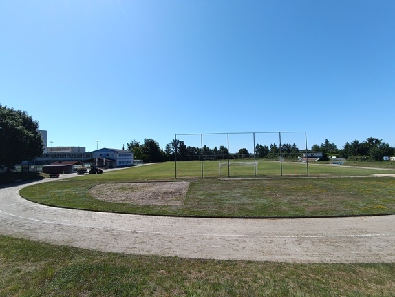 Údržba hřiště Trávníky Hirsch, 1.7.2025 1