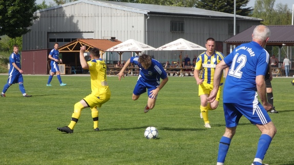 B-tým ∣ 24.5.2026, utkání, Dobronín 8